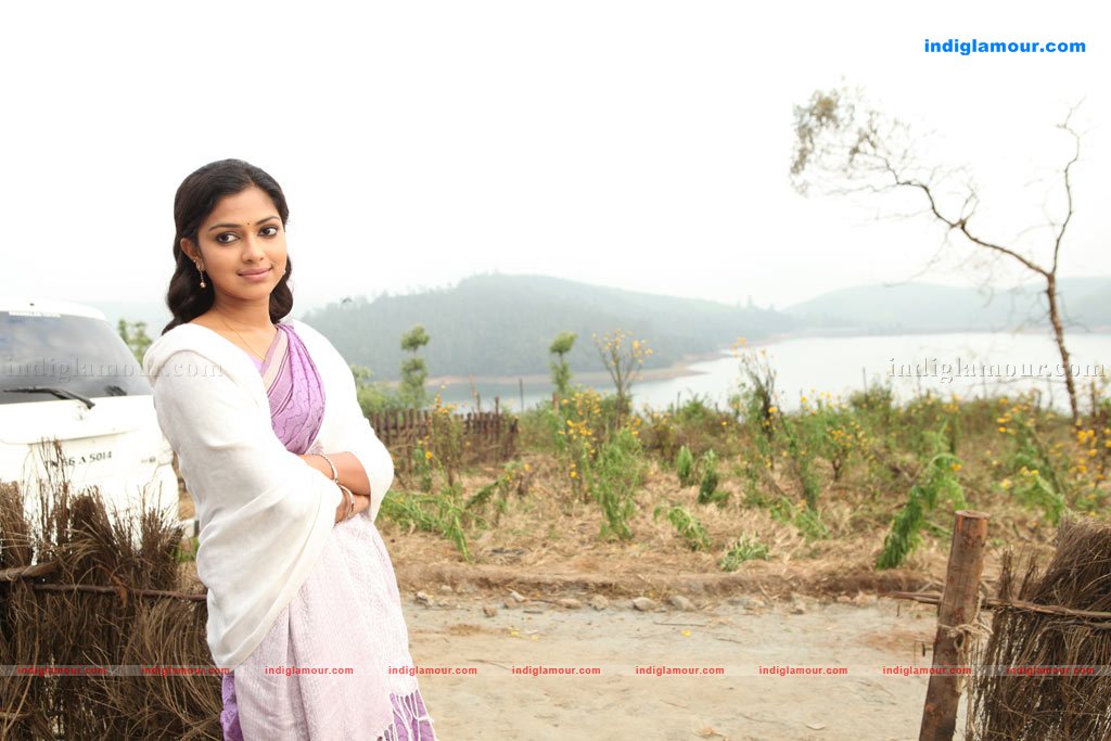 Deiva Thirumagan Movie hd photo