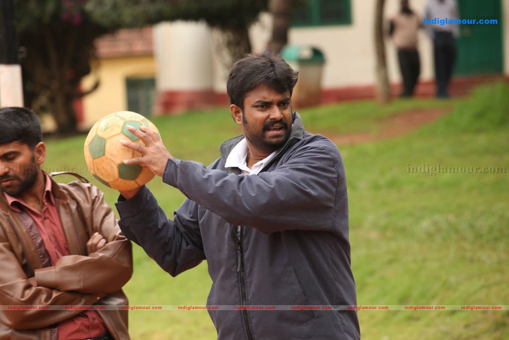 Deiva Thirumagan Movie hd photo