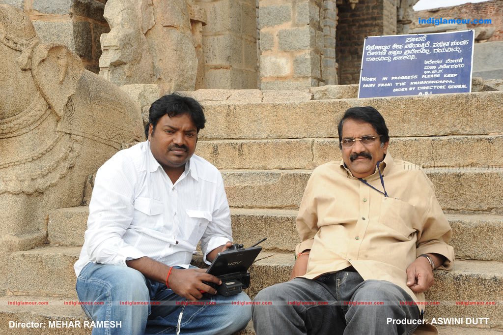 Om Shakthi Movie hd photo