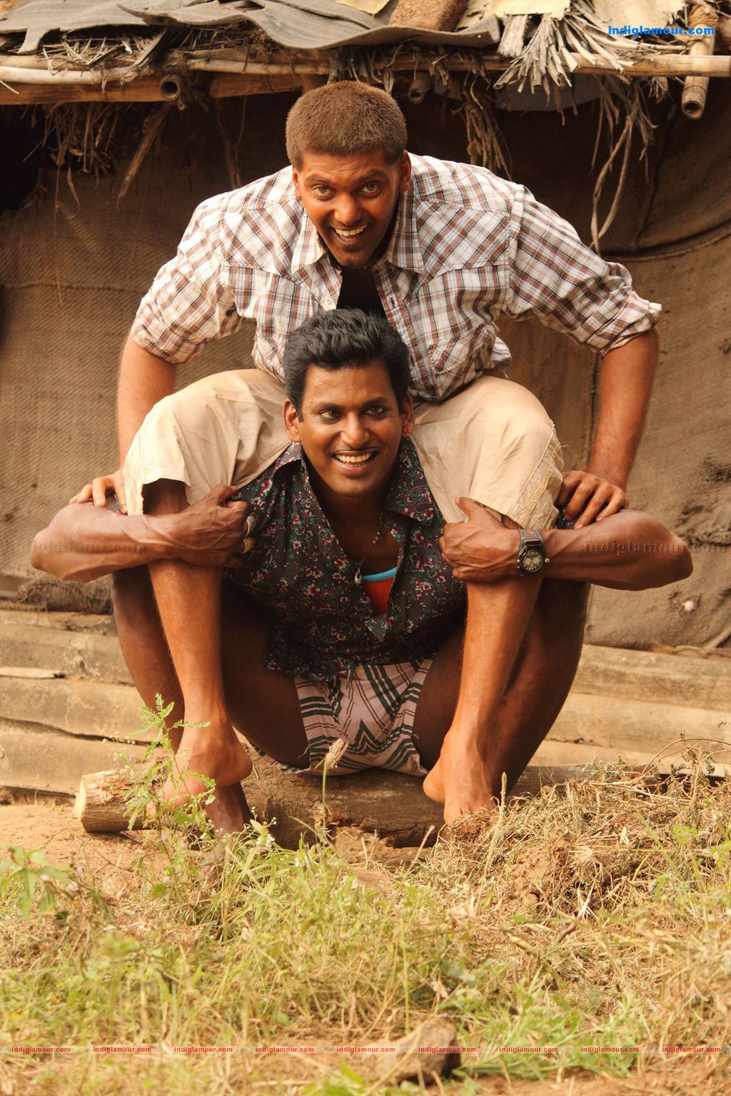 Avan Ivan Movie hd photo