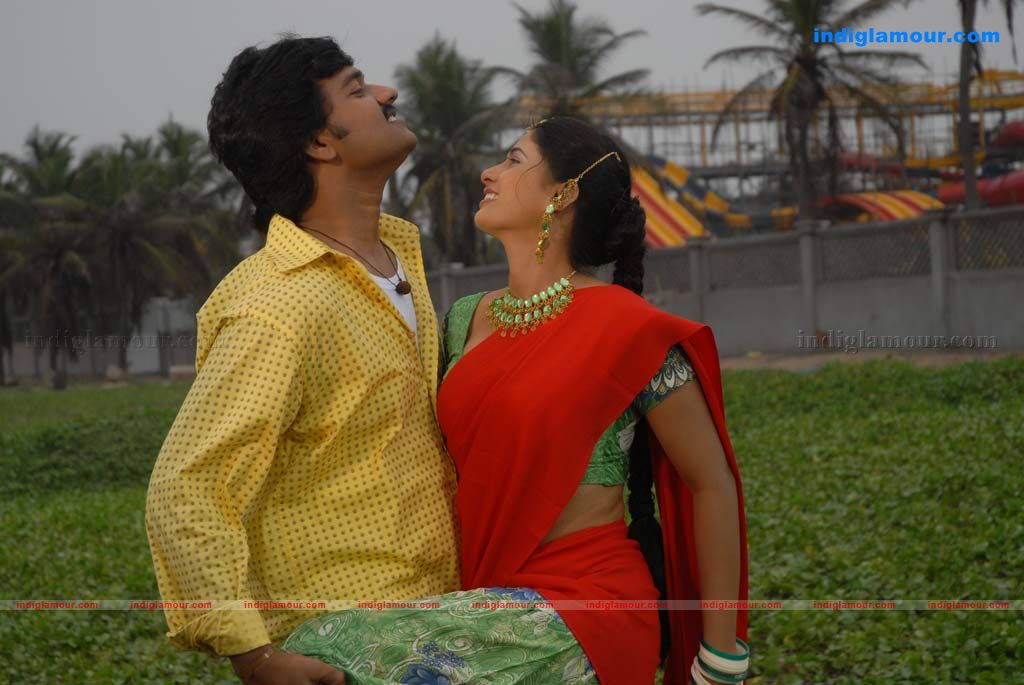Madhuvum Mythiliyum Movie hd photo