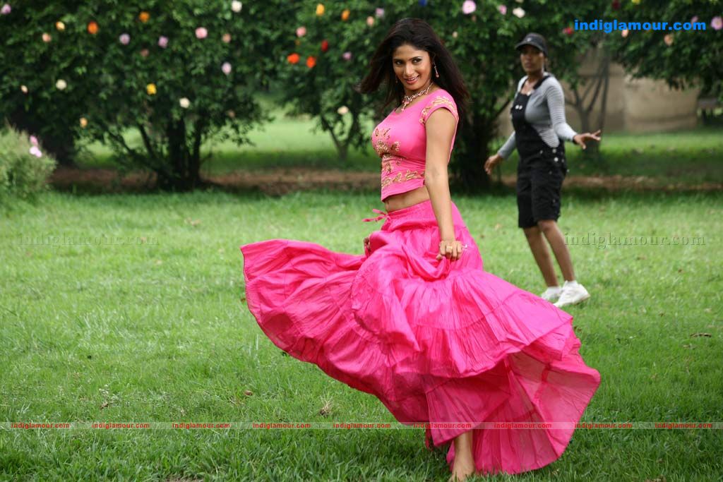 Madhuvum Mythiliyum Movie hd photo