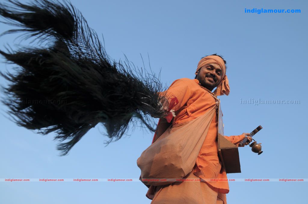 Siruthai Movie hd photo
