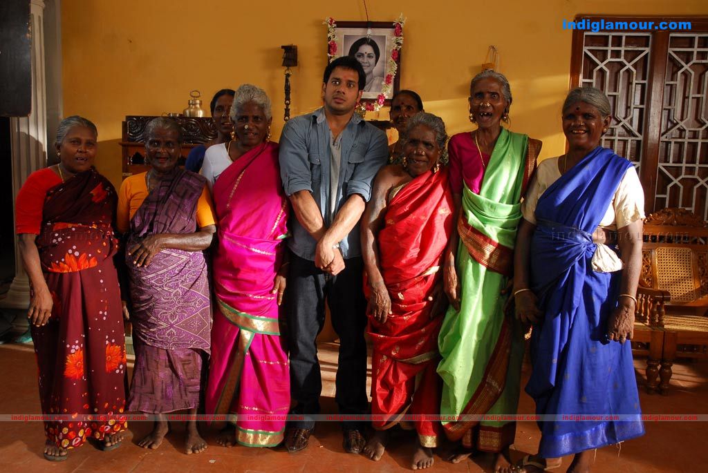 Yuvan Yuvathi Movie hd photo