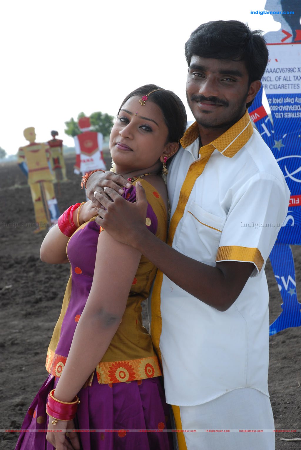Arumbu Meesai Kurumbu Paarvai Movie hd photo