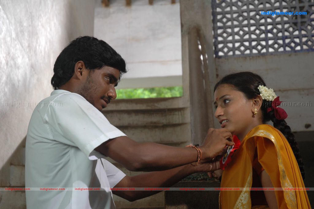 Arumbu Meesai Kurumbu Paarvai Movie hd photo