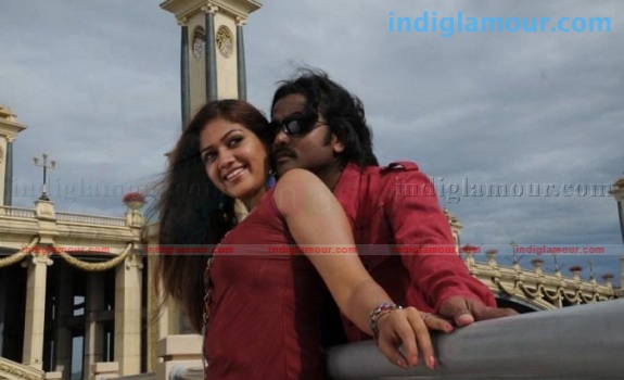 Uyarthiru 420 Movie hd photo