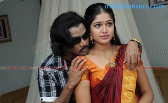 Uyarthiru 420 Movie hd photo