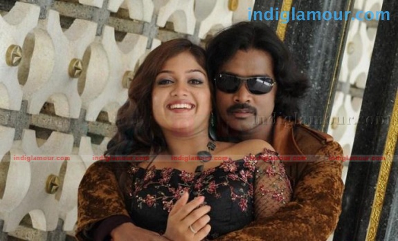 Uyarthiru 420 Movie hd photo