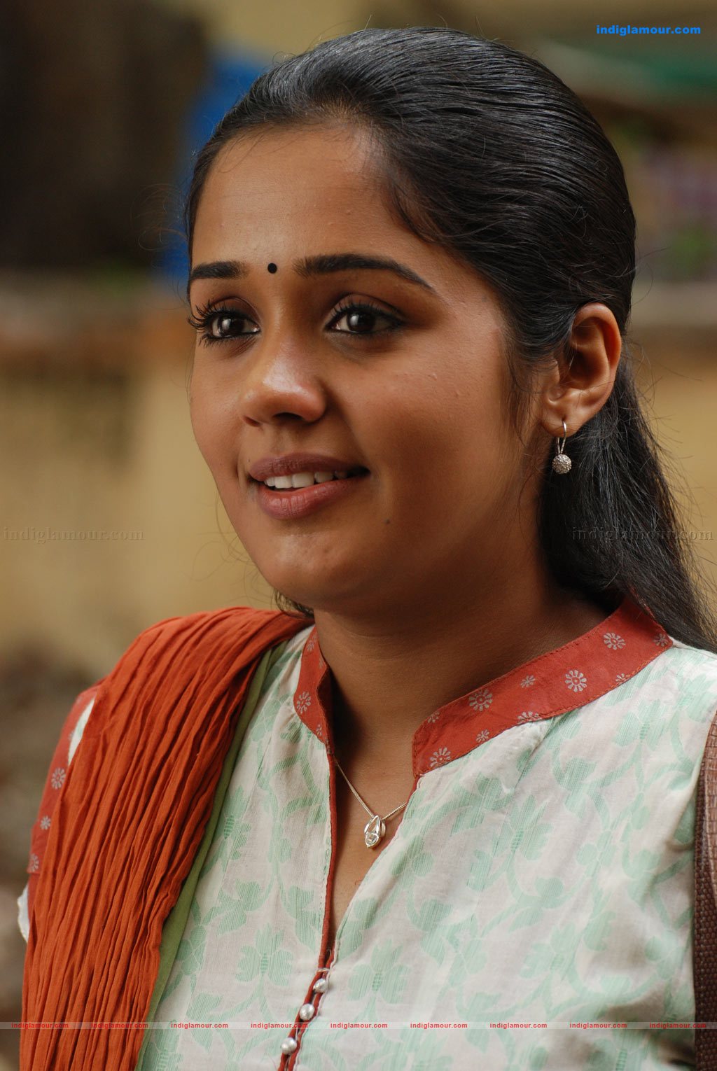 Engeyum Eppothum Movie hd photo