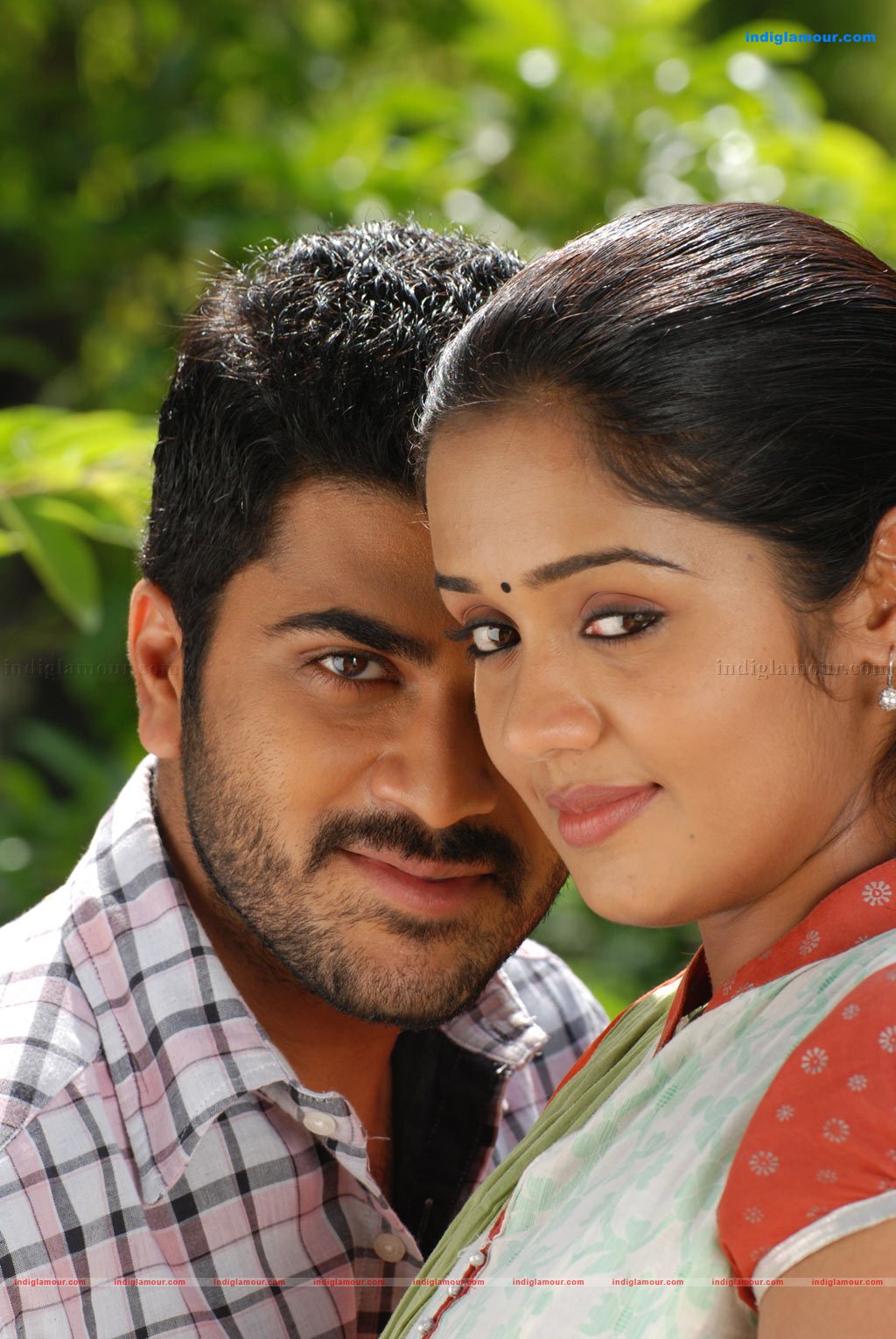 Engeyum Eppothum Movie hd photo