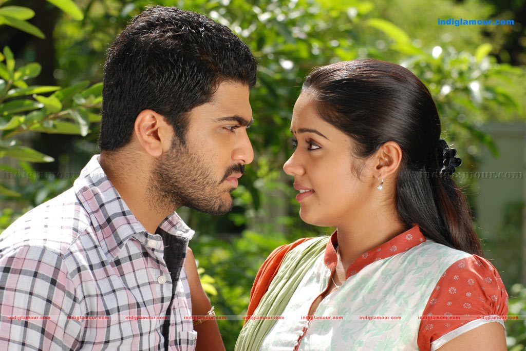 Engeyum Eppothum Movie hd photo