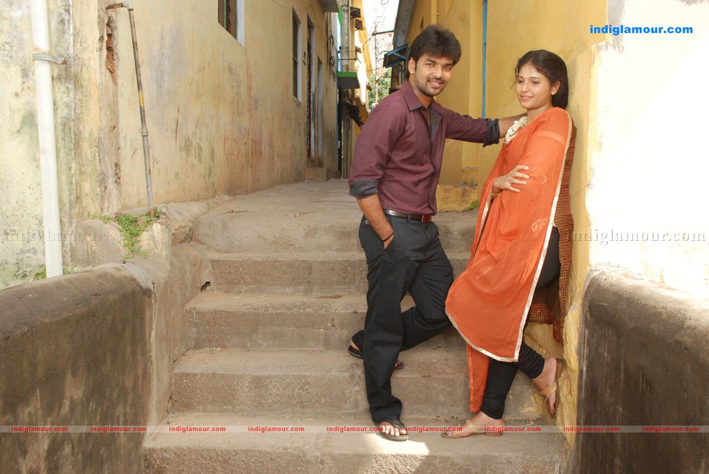 Engeyum Eppothum Movie hd photo