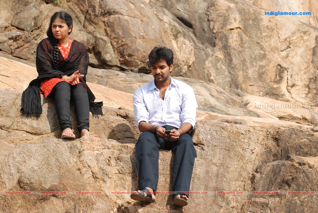 Engeyum Eppothum Movie hd photo