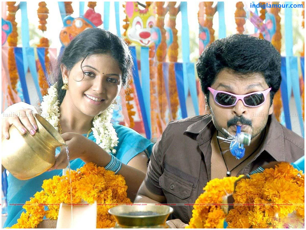 Thambi Vettothi Sundaram Movie hd photo