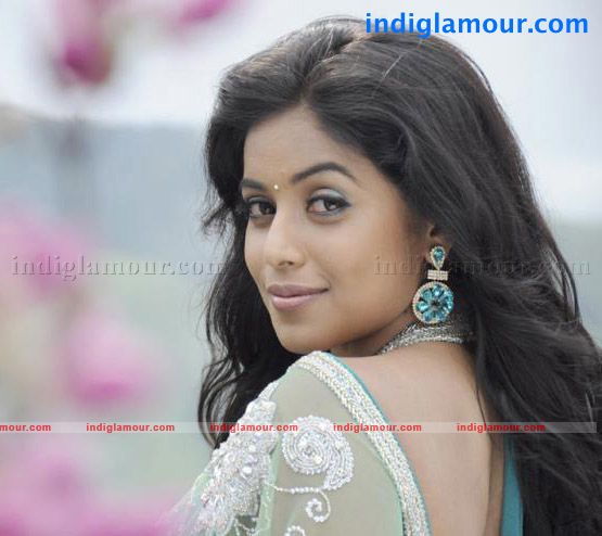 Vellore Mavattam Movie hd photo