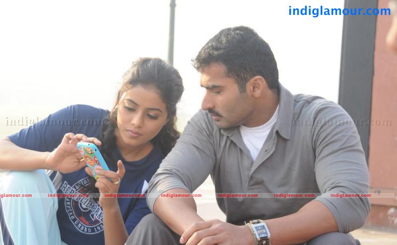 Vellore Mavattam Movie hd photo