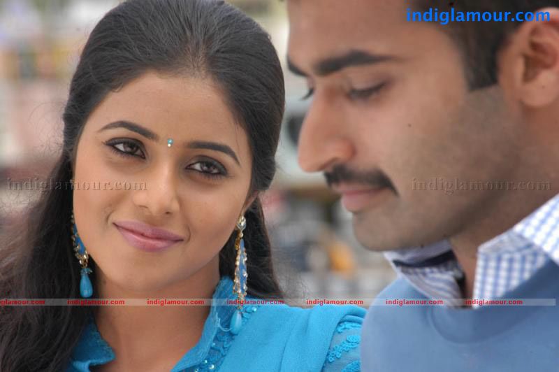 Vellore Mavattam Movie hd photo