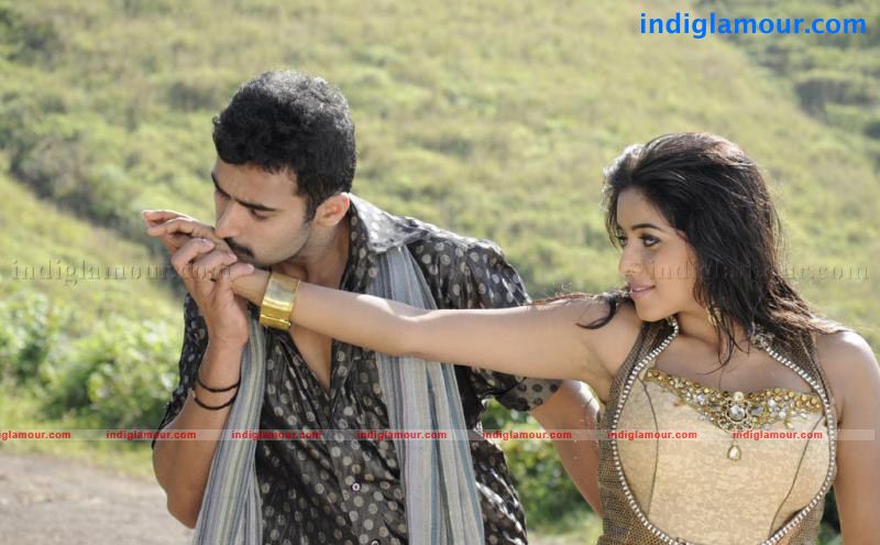 Vellore Mavattam Movie hd photo