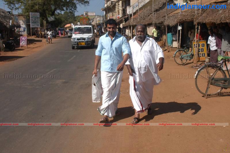Vellore Mavattam Movie hd photo