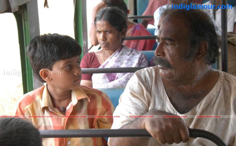 Vellore Mavattam Movie hd photo