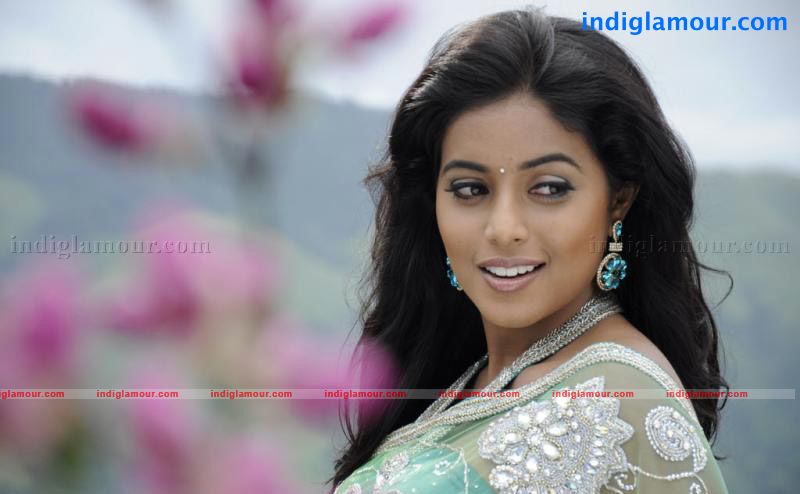 Vellore Mavattam Movie hd photo