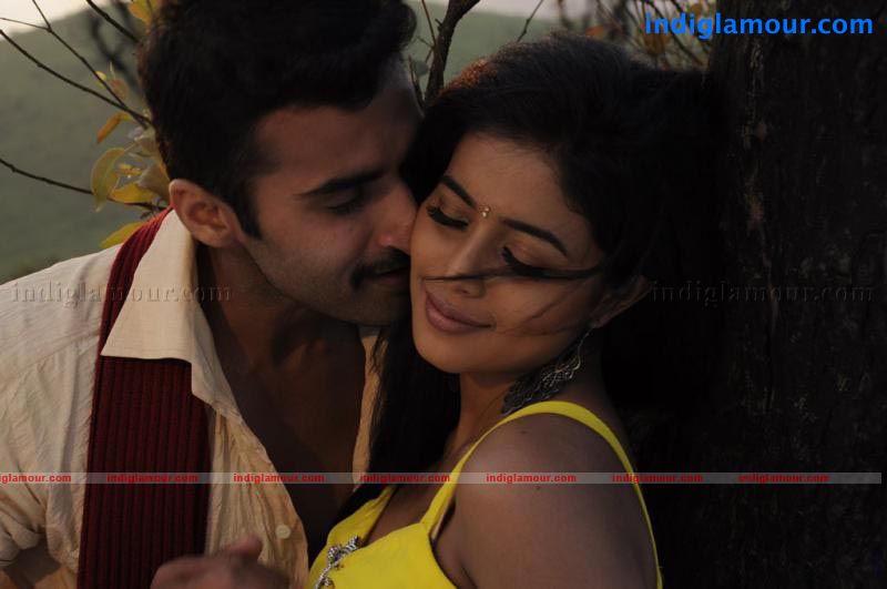Vellore Mavattam Movie hd photo