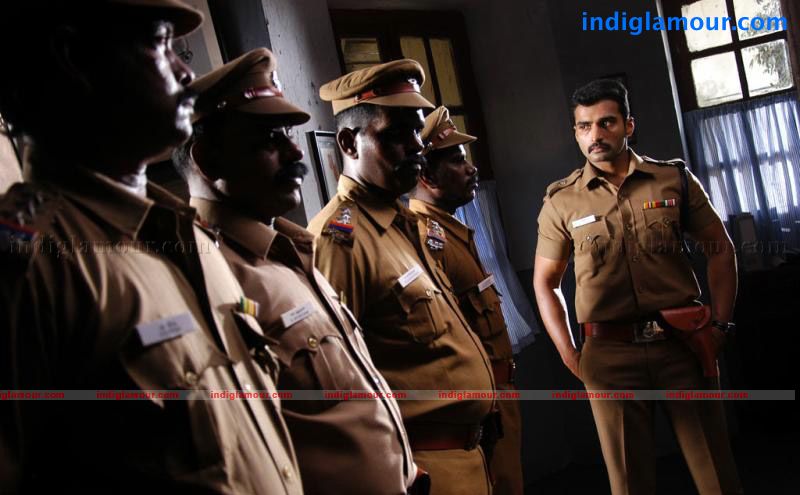 Vellore Mavattam Movie hd photo