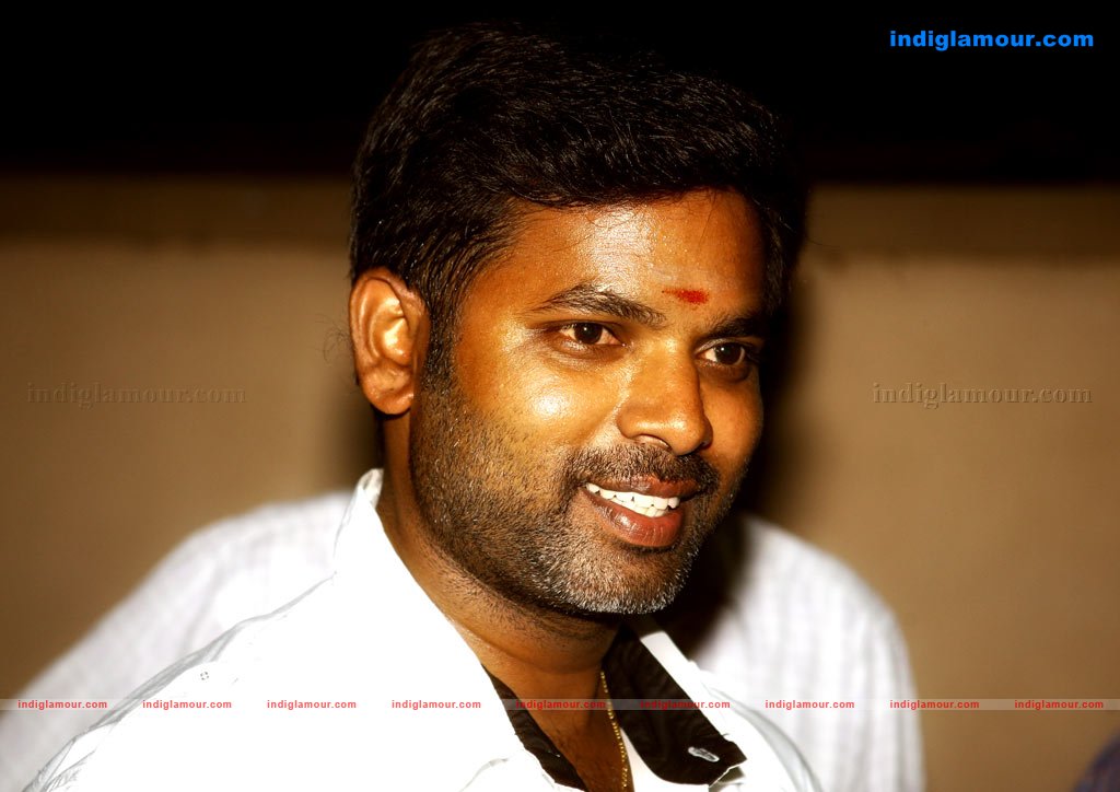 Madhana Manmadhana Movie hd photo