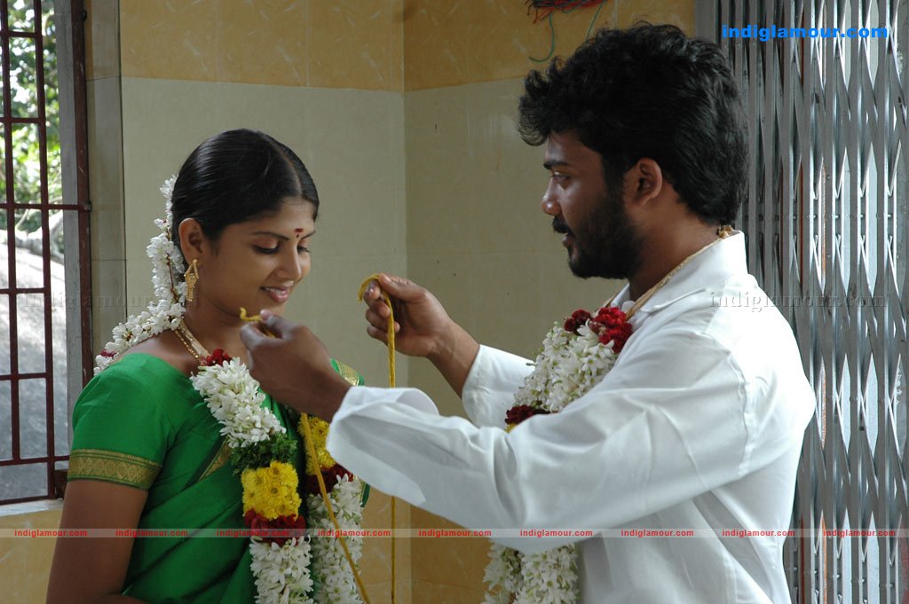 Pathinettan Kudi Movie hd photo