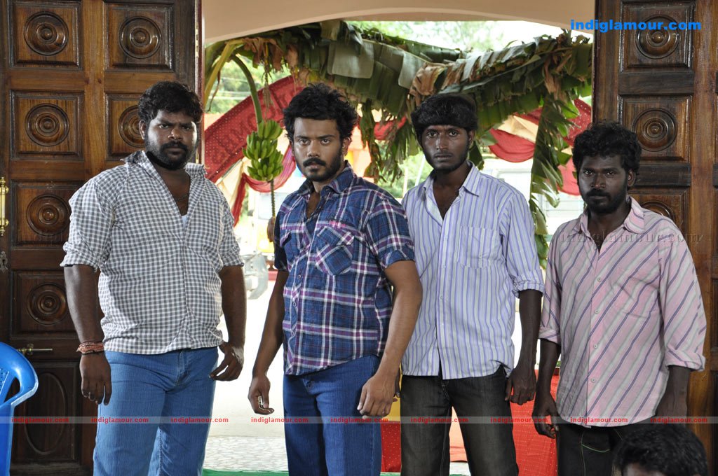 Pathinettan Kudi Movie hd photo