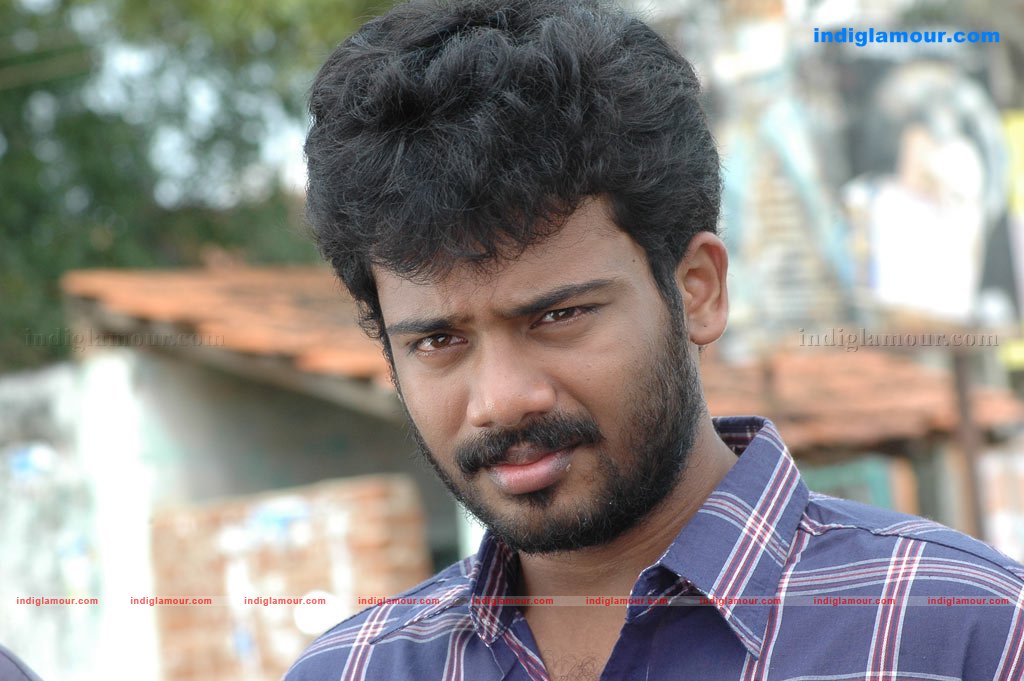 Pathinettan Kudi Movie hd photo