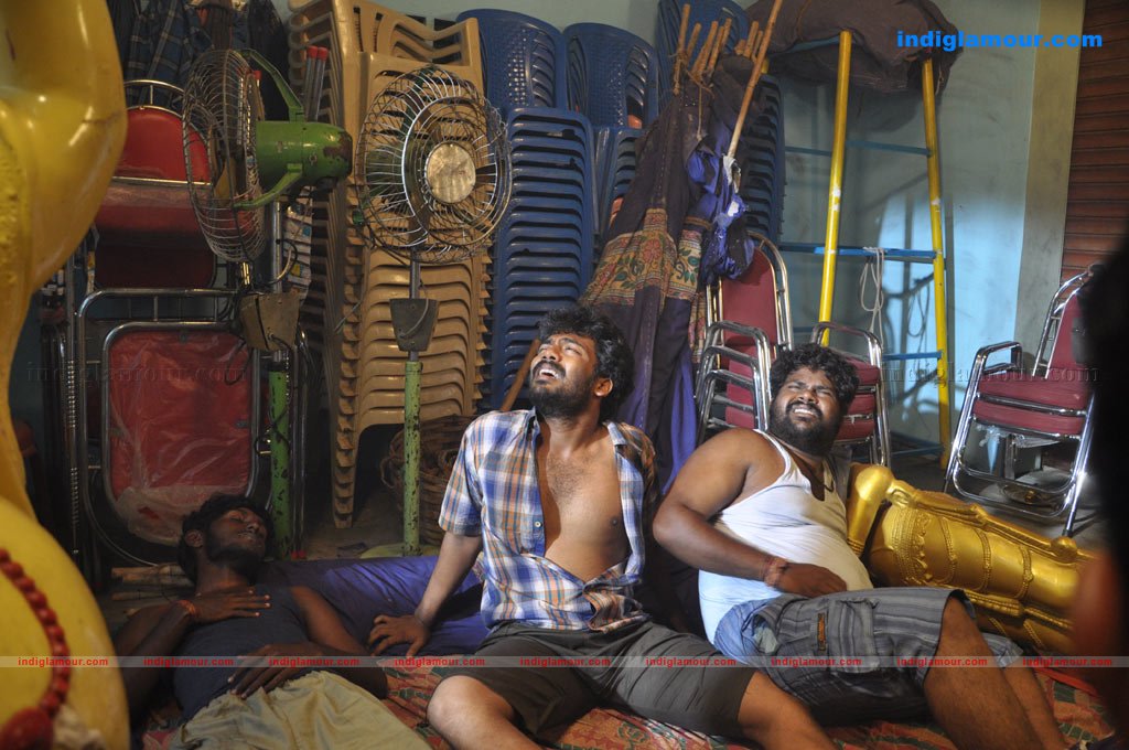 Pathinettan Kudi Movie hd photo