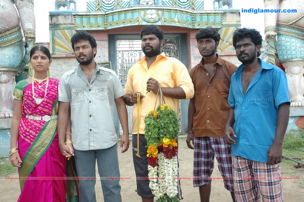 Pathinettan Kudi Movie hd photo