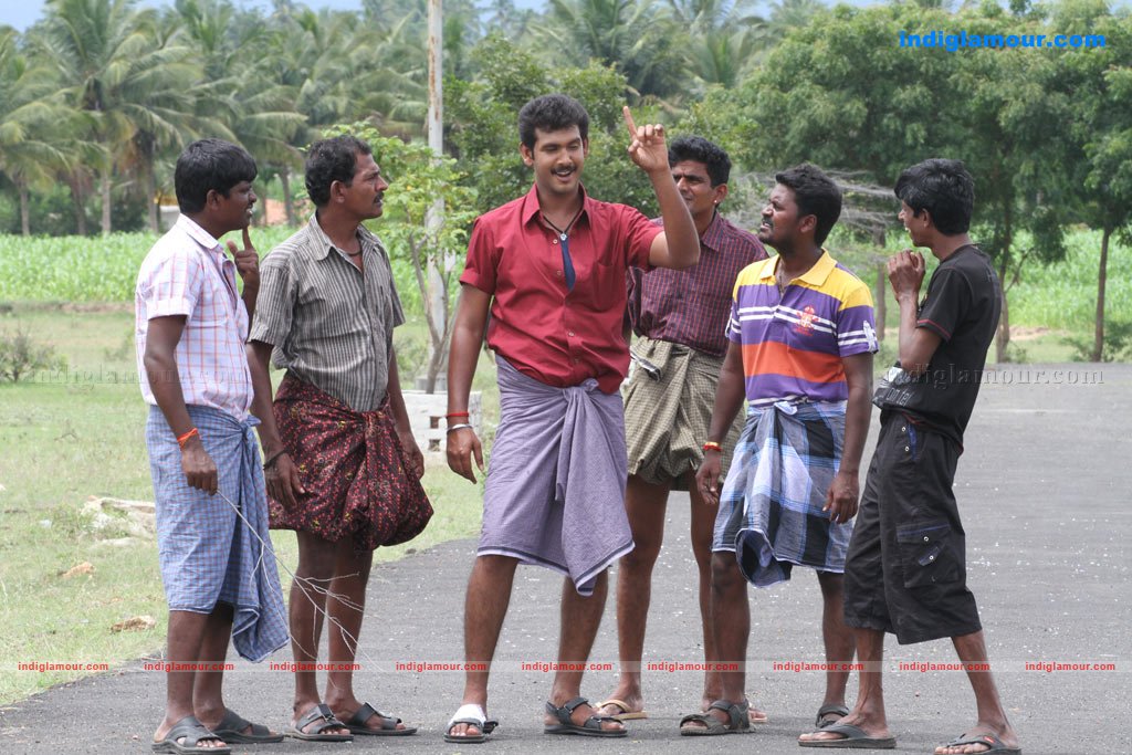 Marudhavelu Movie hd photo