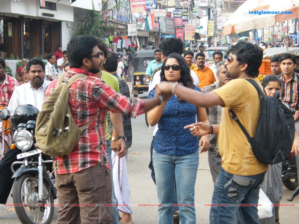 Kanavu Kadhalan Movie hd photo