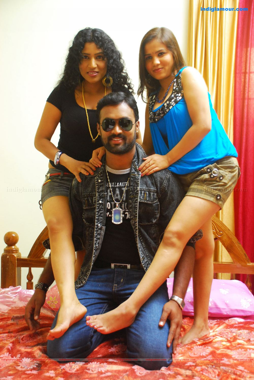 Kalla Parunthu Movie hd photo