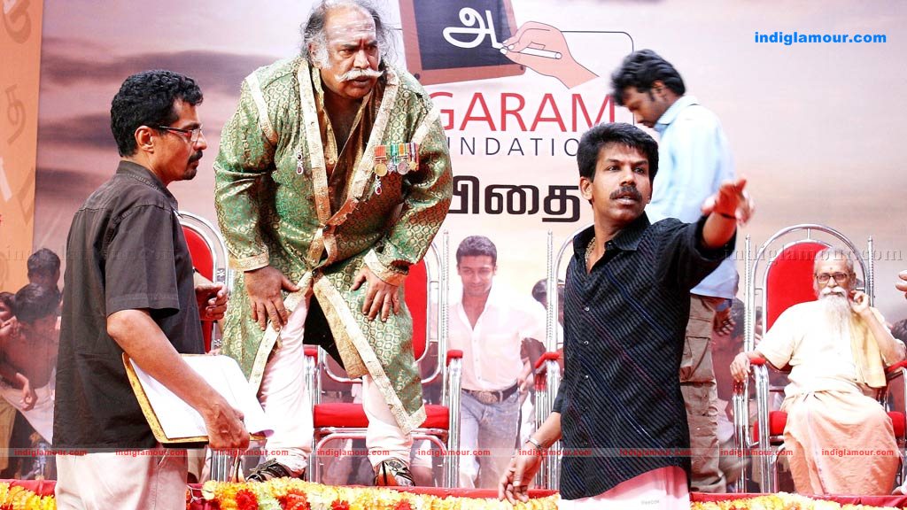 Avan Ivan Movie hd photo