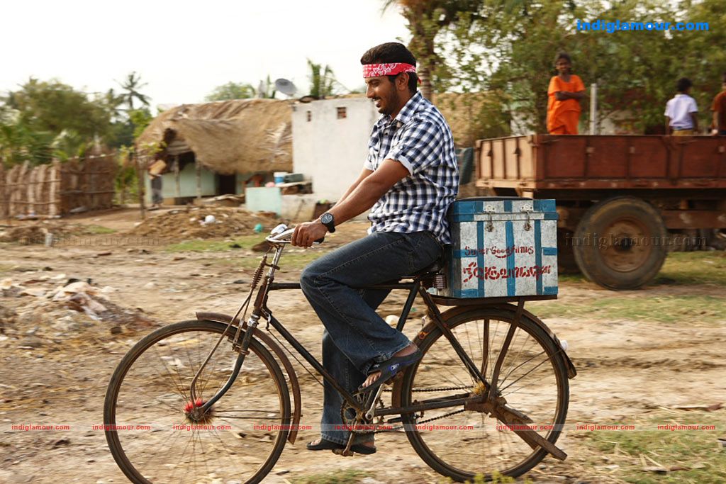 Pillaiyar Theru Kadaisi Veedu Movie hd photo