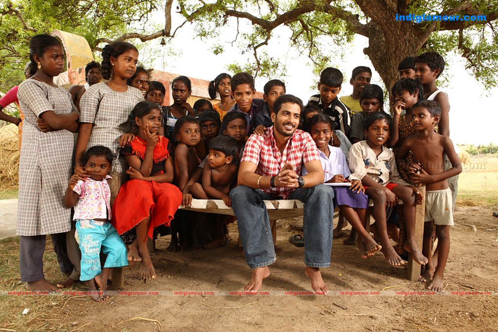 Pillaiyar Theru Kadaisi Veedu Movie hd photo