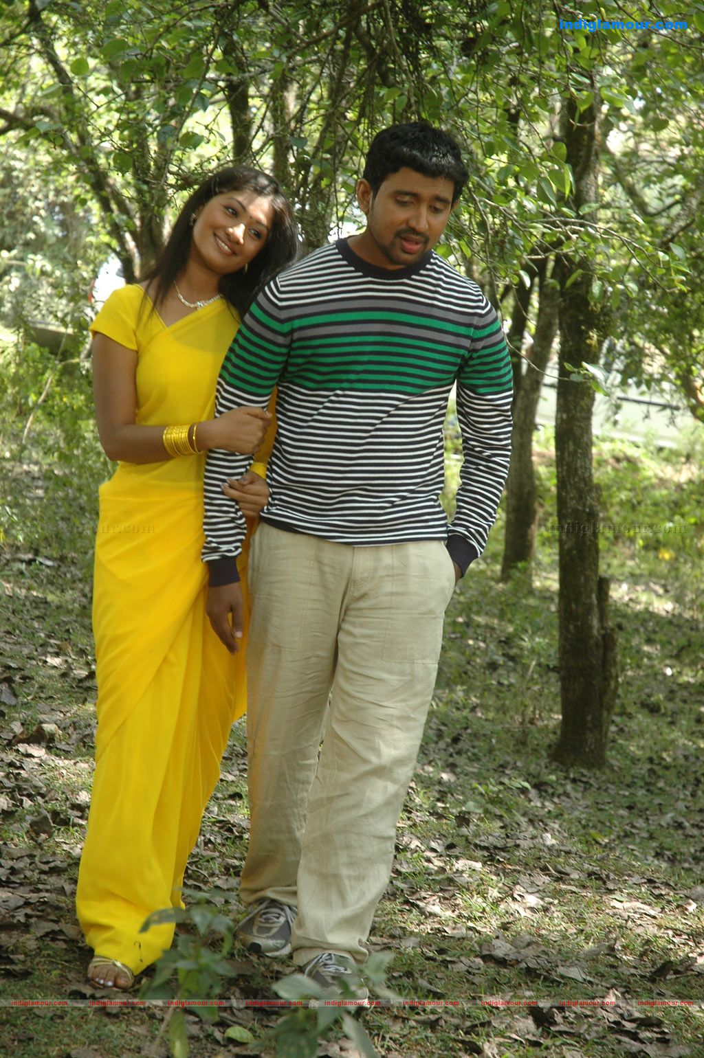 Oru Mazhai Naangu Saaral Movie hd photo