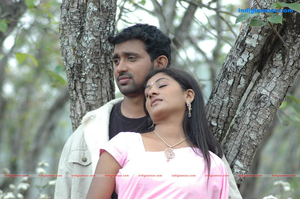 Oru Mazhai Naangu Saaral Movie hd photo