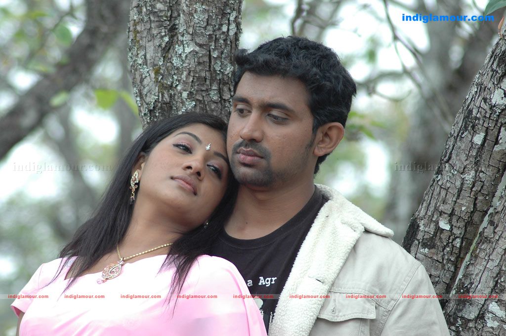 Oru Mazhai Naangu Saaral Movie hd photo