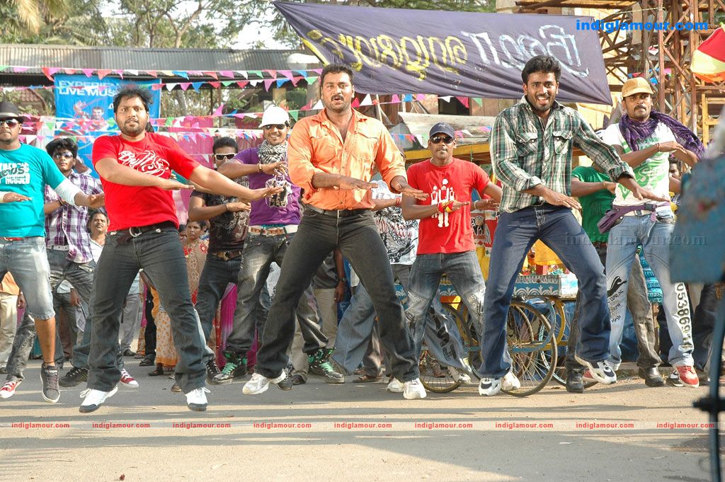 Oru Mazhai Naangu Saaral Movie hd photo