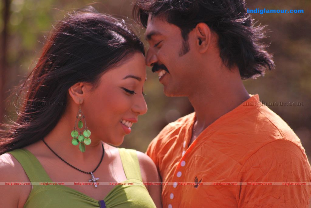 Alaral Movie hd photo
