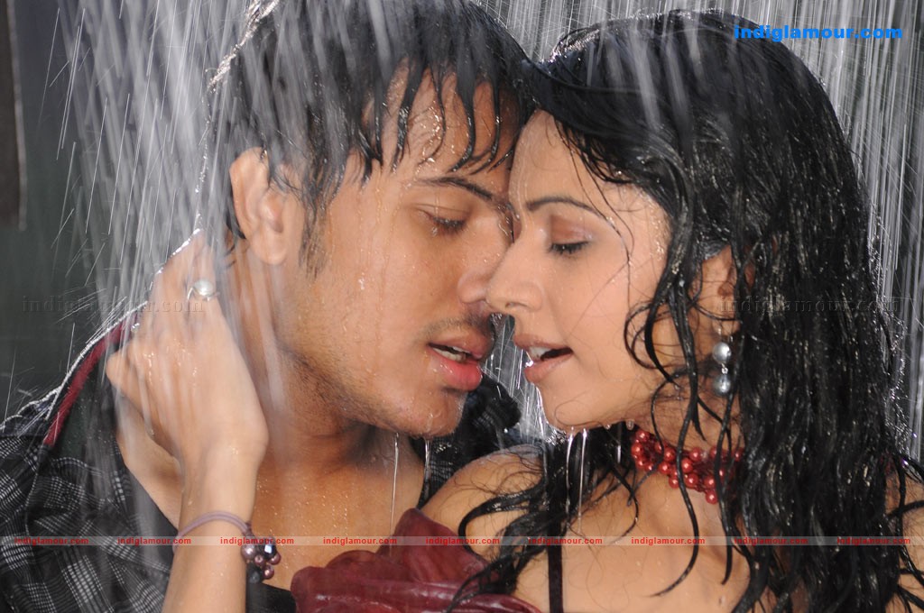 Yuvan Movie hd photo
