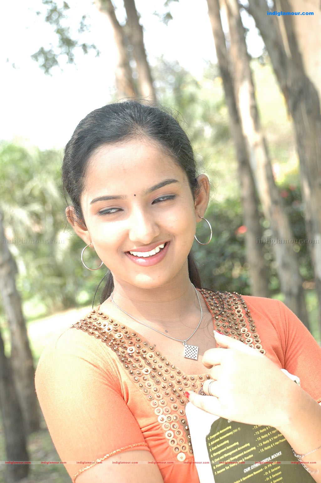 Susi Appadithan Movie hd photo