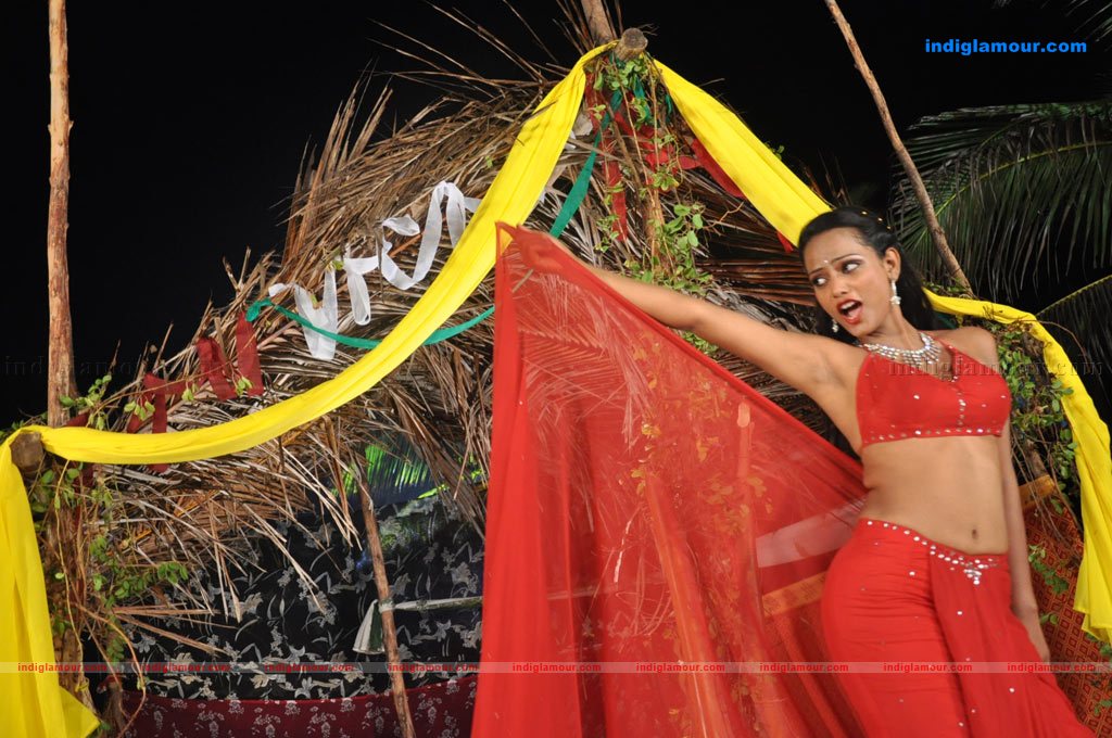 Susi Appadithan Movie hd photo