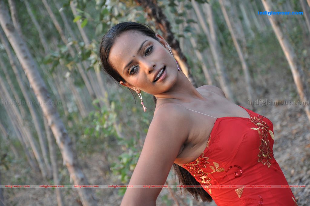 Susi Appadithan Movie hd photo