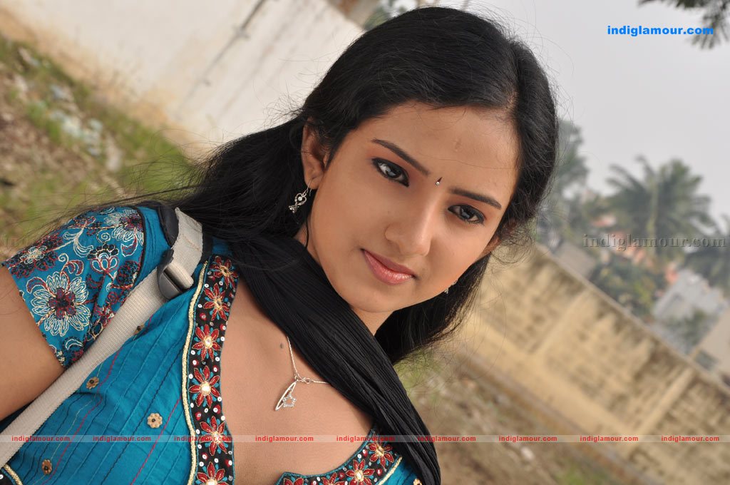 Susi Appadithan Movie hd photo